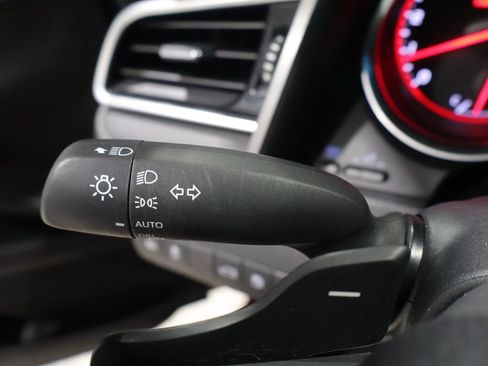 Used 2018 Toyota Camry XSE FWD image 34