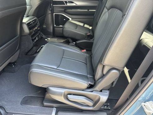 New 2026 Jeep Grand Wagoneer L Limited AWD/4WD image 21
