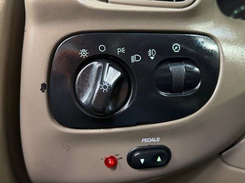 Used 2001 Ford F150 4x4 SuperCrew image 23