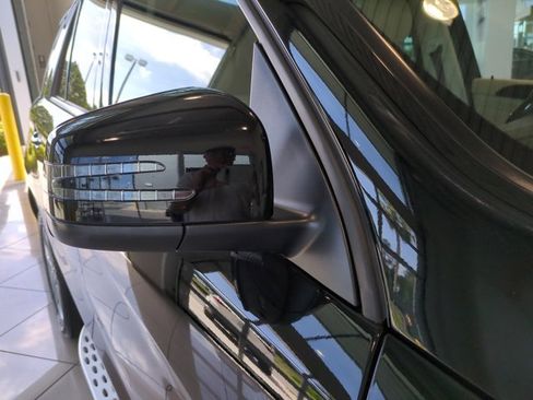 Used 2018 Mercedes-Benz GLE 350 4MATIC w/ Premium 2 Package image 10