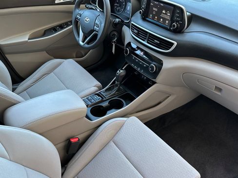 Used 2020 Hyundai Tucson SE FWD image 16