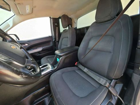 Used 2020 Chevrolet Colorado LT w/ Safety Package image 10