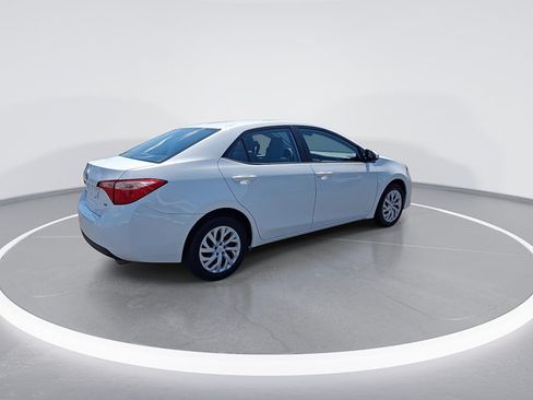 Used 2018 Toyota Corolla LE FWD image 9