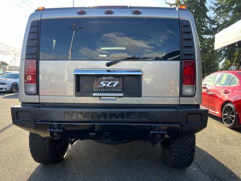 Used 2005 HUMMER H2 Base w/ Preferred Equipment Group image 4