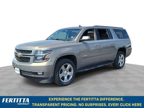Used 2019 Chevrolet Suburban LT image 1