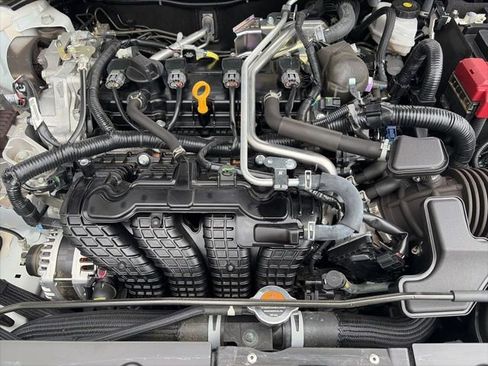 Certified 2025 Nissan Altima 2.5 SR image 24