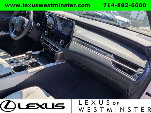 Used 2025 Lexus RX 350h w/ Convenience Package image 6