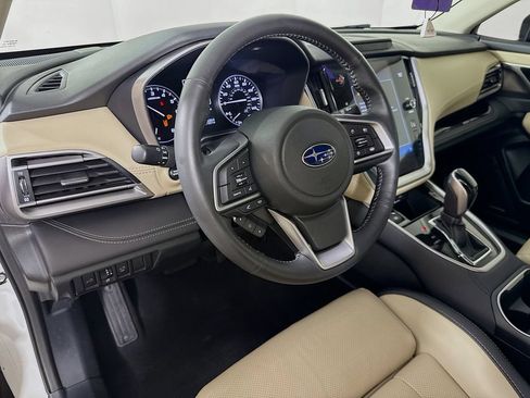 Used 2022 Subaru Outback Limited AWD/4WD image 9