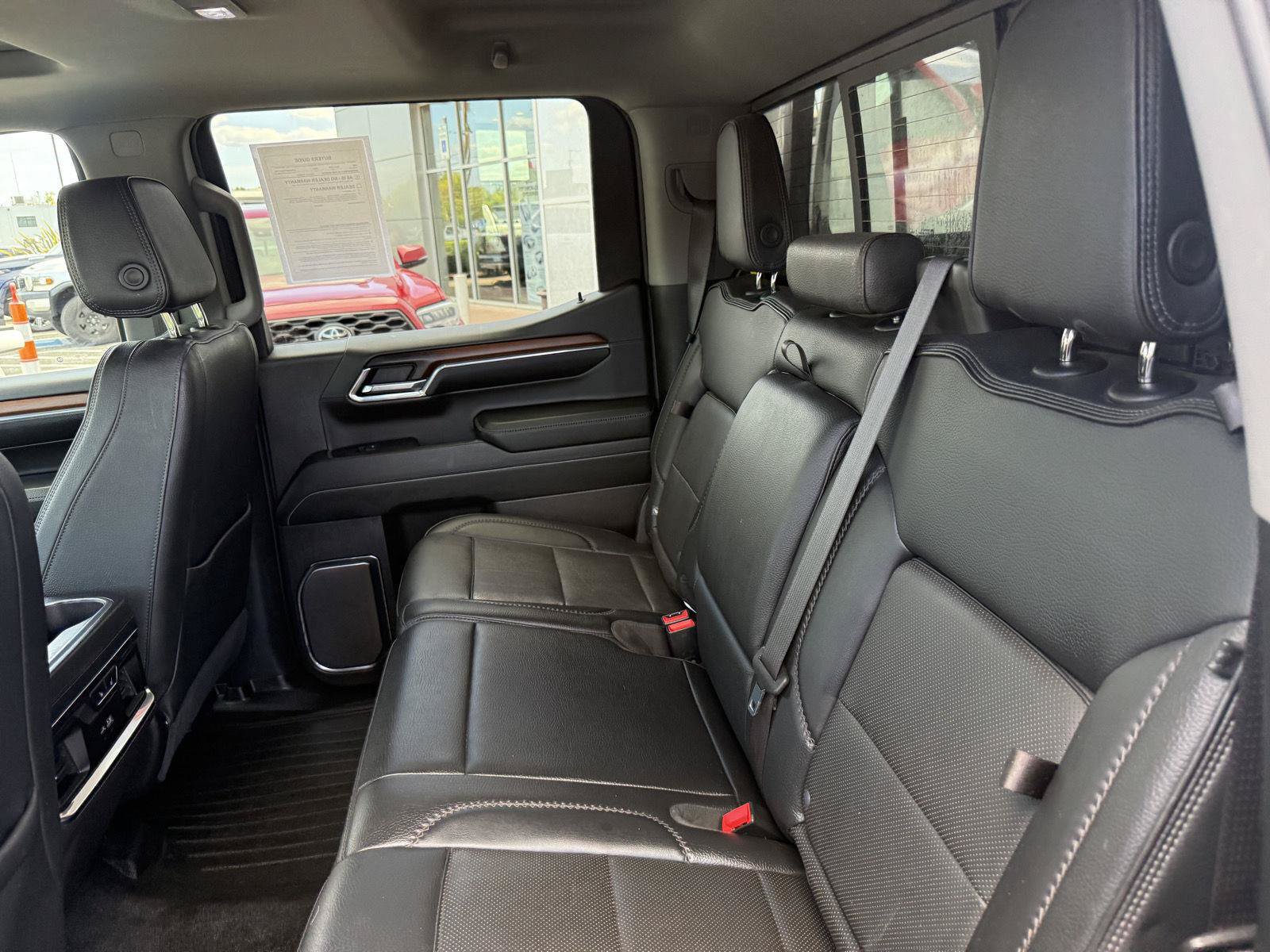 Used 2024 GMC Sierra 1500 Denali AWD/4WD image 19