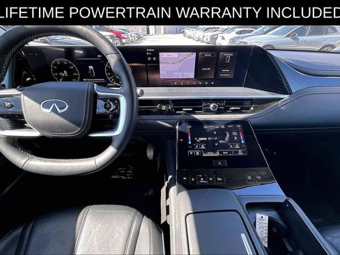 Certified 2025 INFINITI QX80 Sensory image 20