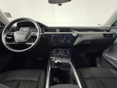 Used 2024 Audi Q8 e-tron Premium Plus AWD/4WD image 14