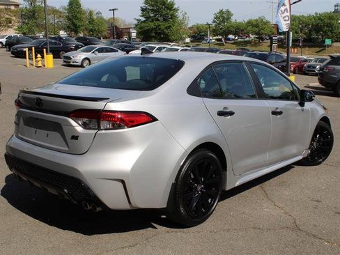 Used 2021 Toyota Corolla SE w/ Carpet Mat Package (TMS) FWD image 5