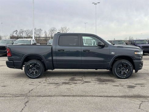 New 2026 RAM 1500 4x4 Crew Cab image 2