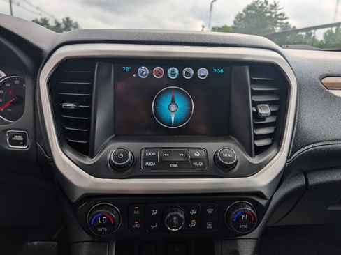 Used 2017 GMC Acadia SLE w/ Driver Alert Package I AWD/4WD image 28