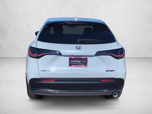 New 2026 Honda HR-V Sport image 8