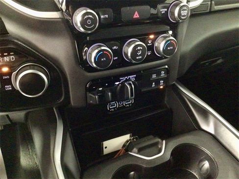 Used 2021 RAM 1500 Big Horn w/ Trailer Tow Group image 25