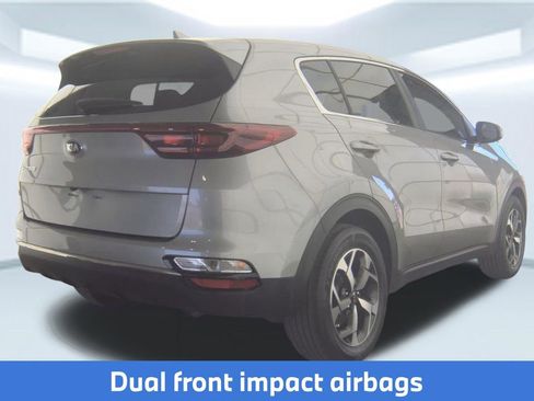 Used 2020 Kia Sportage LX FWD image 2