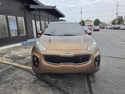 Used 2017 Kia Sportage LX AWD/4WD image 2