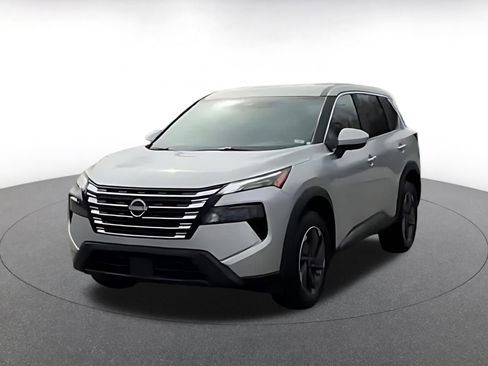 Used 2025 Nissan Rogue SV FWD image 7