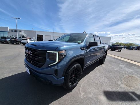 New 2026 GMC Sierra 1500 Elevation image 7