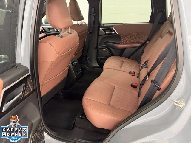 Used 2025 Mitsubishi Outlander SEL AWD/4WD image 18