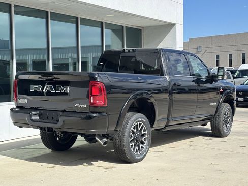New 2026 RAM 2500 Limited AWD/4WD image 3