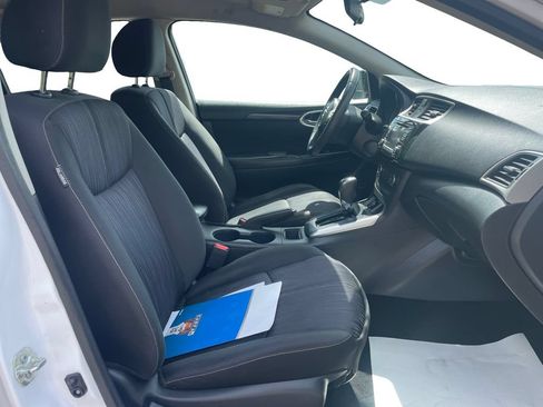 Used 2017 Nissan Sentra SV FWD image 11