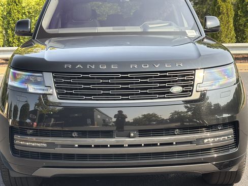 Used 2023 Land Rover Range Rover Long Wheelbase First Edition AWD/4WD image 20