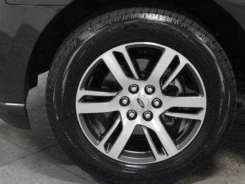 Used 2024 Ford Expedition Limited RWD image 19