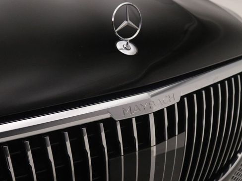 Certified 2021 Mercedes-Benz Maybach GLS 600 4MATIC image 29