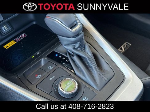 Used 2023 Toyota RAV4 XSE AWD/4WD image 26