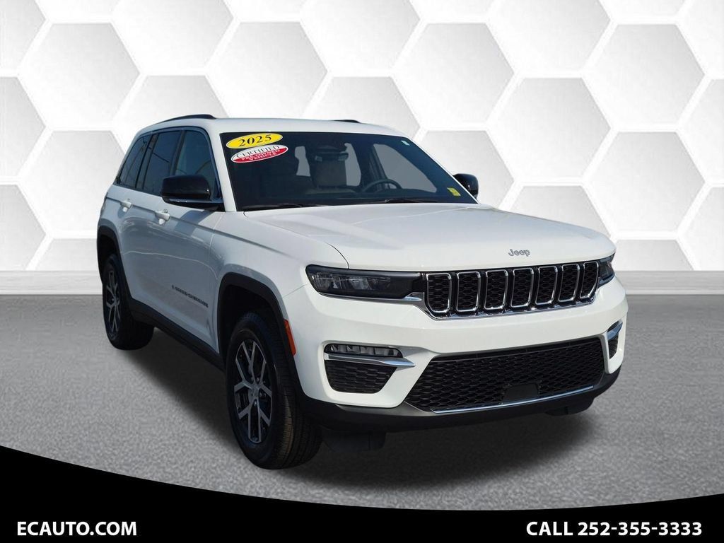 Certified 2025 Jeep Grand Cherokee Limited AWD/4WD image 1