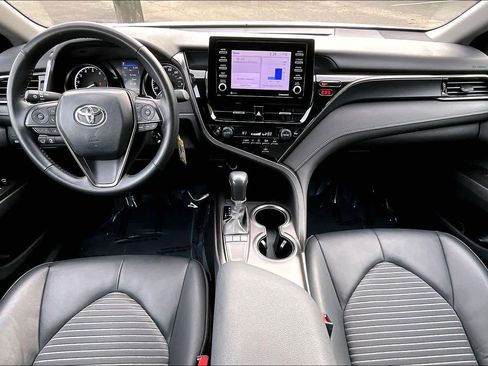 Certified 2024 Toyota Camry SE image 15