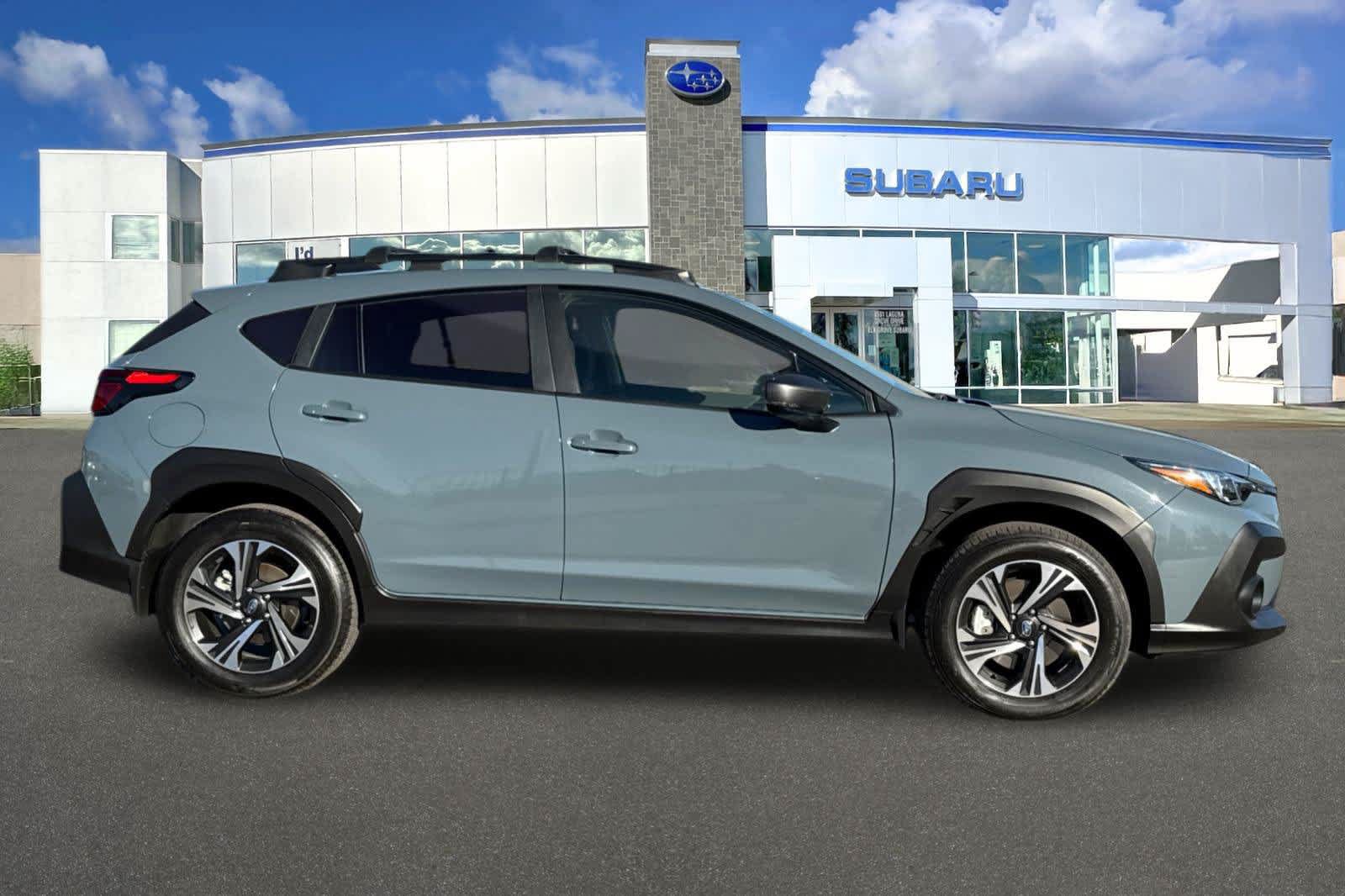 Used 2025 Subaru Crosstrek 2.5i Premium AWD/4WD image 6