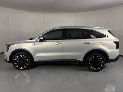 New 2026 Kia Sorento EX AWD/4WD image 5