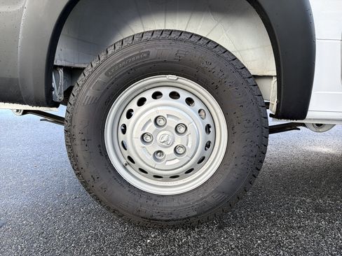 Used 2025 RAM ProMaster 2500 image 17