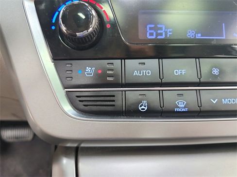 Used 2016 Hyundai Sonata Limited w/ Option Group 04 image 34