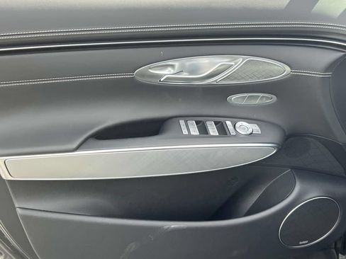 New 2025 Genesis Electrified GV70 w/ Prestige Package AWD/4WD image 15