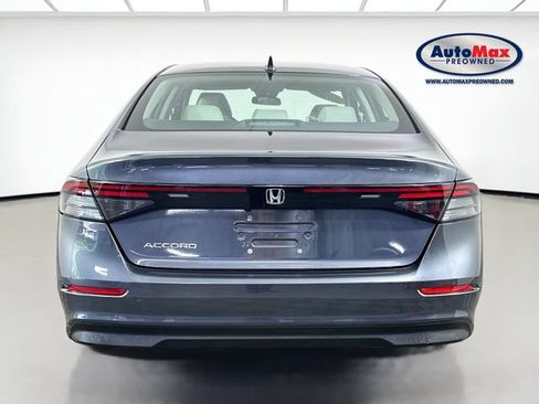 Used 2023 Honda Accord EX image 8