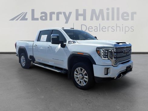 Used 2021 GMC Sierra 3500 Denali w/ Denali Ultimate Package AWD/4WD image 8