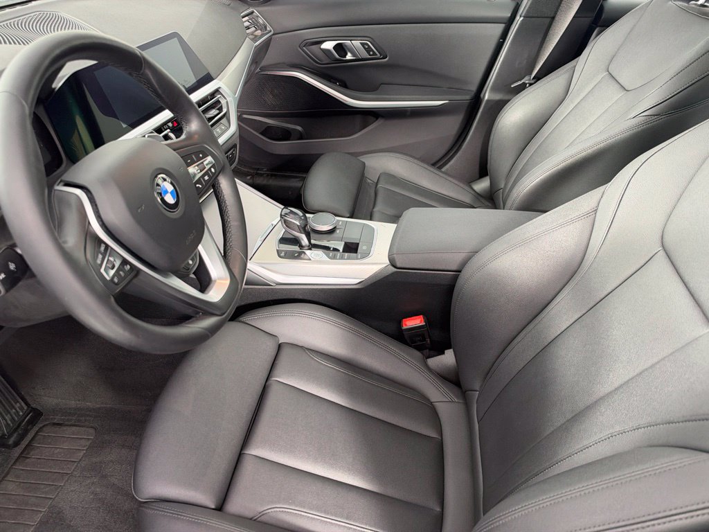 Used 2020 BMW 330i xDrive Sedan w/ Convenience Package AWD/4WD image 11