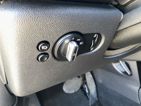 Used 2022 MINI Cooper S w/ Driver Assistance Package FWD image 19
