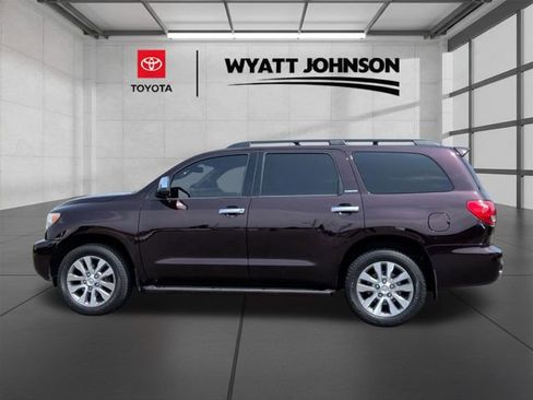 Used 2016 Toyota Sequoia Limited w/ Safety & Convenience Package AWD/4WD image 2