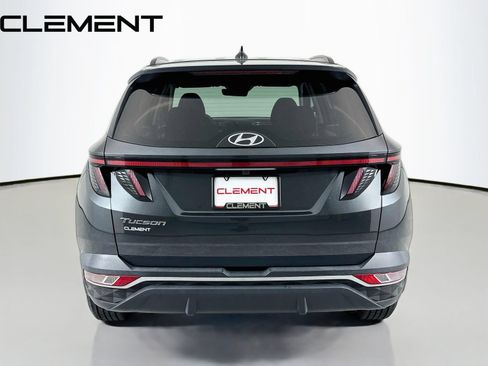 Used 2023 Hyundai Tucson SEL FWD image 8
