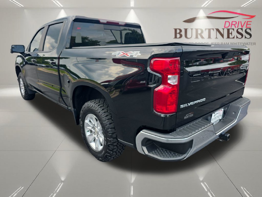 Used 2021 Chevrolet Silverado 1500 LT w/ Convenience Package II AWD/4WD image 6