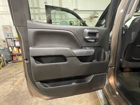 Used 2015 Chevrolet Silverado 2500 LT w/ LT Convenience Package image 35