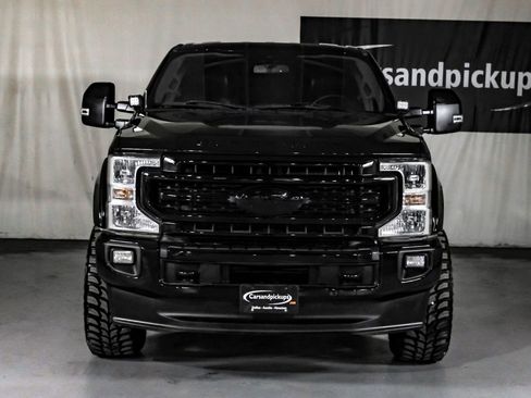 Used 2020 Ford F250 Lariat w/ Lariat Ultimate Package image 3