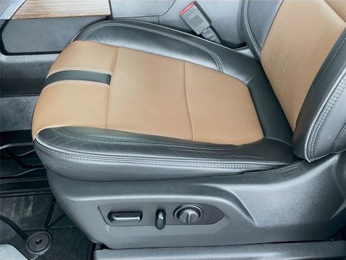 Used 2020 Chevrolet Silverado 2500 High Country w/ Safety Package II image 23