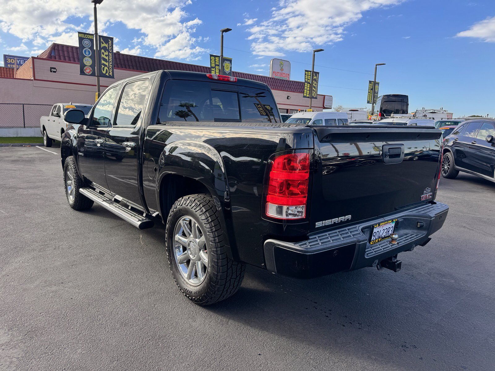 Used 2013 GMC Sierra 1500 Denali w/ LPO, On The Job Package AWD/4WD image 5