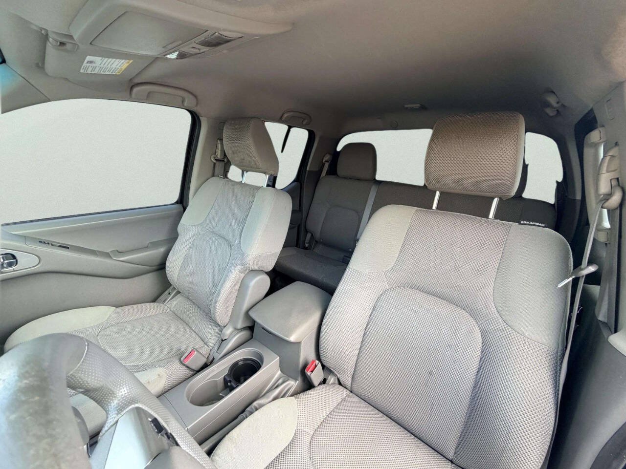 Used 2013 Nissan Frontier SV AWD/4WD image 16